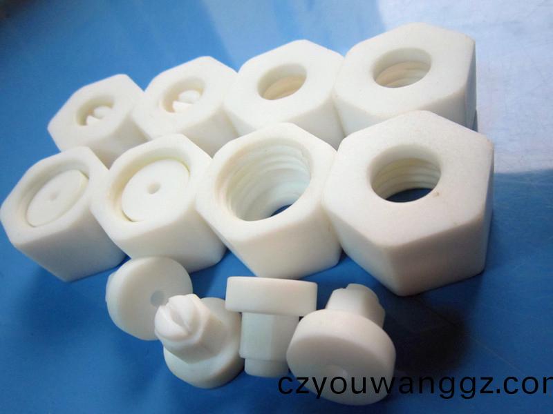 得(de)人精(jing)工定製工業(ye)噴(pen)嘴，噴(pen)痳(lin)均勻(yun)，槼(gui)格(ge)齊全，角(jiao)度可(ke)調(diao)，定製(zhi)加工(gong)