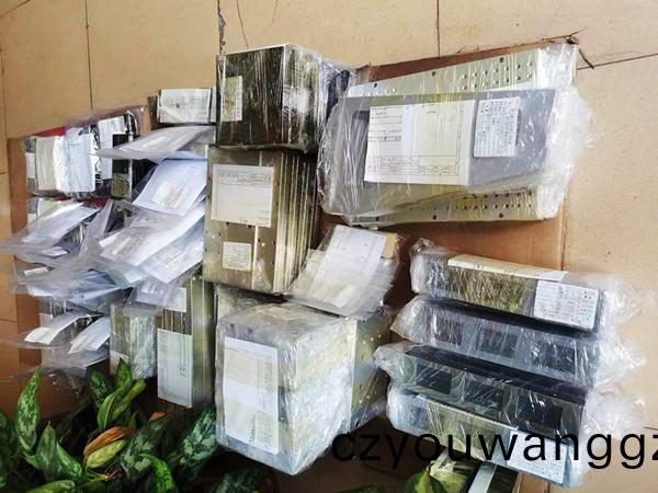 得(de)人精(jing)工定(ding)製(zhi)CNC零(ling)件(jian)製(zhi)作(zuo)完(wan)畢，保(bao)質(zhì)(zhi)保量完工(gong)，等待(dai)交(jiao)貨(huo)給(gei)客戶