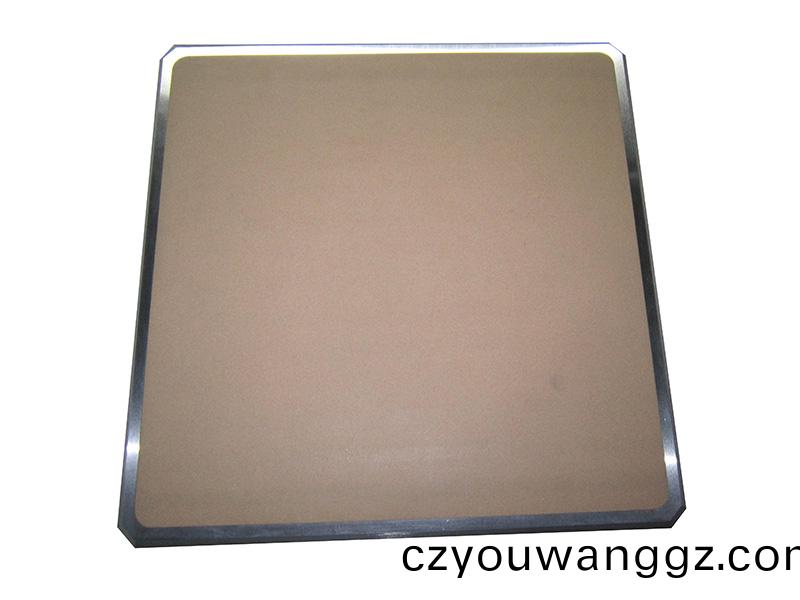 陶瓷(ci)吸(xi)盤(pan)，得人(ren)精工(gong)陶瓷(ci)零件(jian)，陶瓷真(zhen)空吸(xi)盤