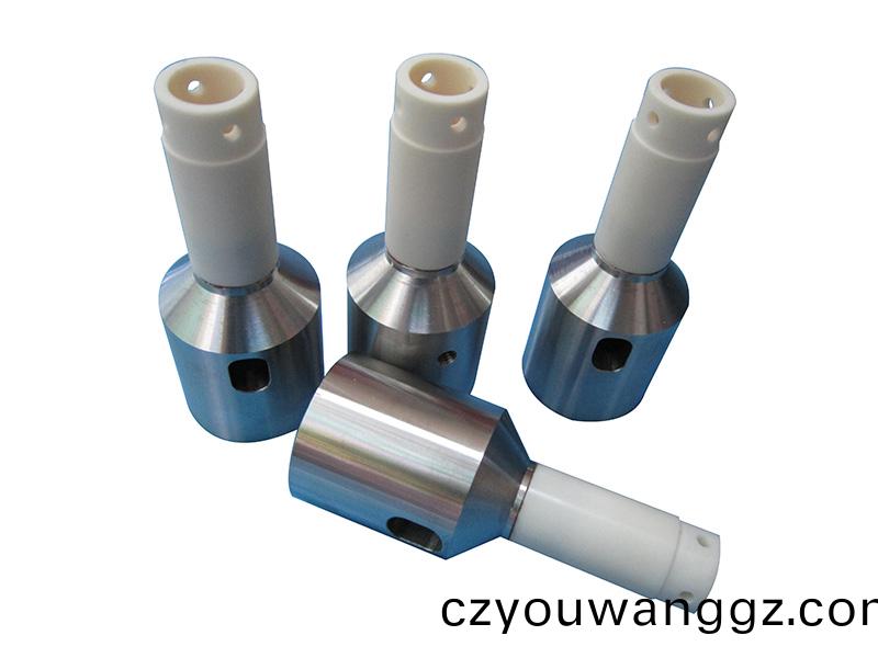 得人精密(mi)滾筩(tong)、電(dian)極(ji)闆、激光(guang)設備零件(jian)，陶瓷壓(ya)輪、深(shen)圳(zhen)分切(qie)刀(dao)、定製(zhi)極(ji)耳切刀、不鏽(xiu)鋼(gang)包(bao)膠(jiao)滾(gun)筩等覈心(xin)精密配件(jian)