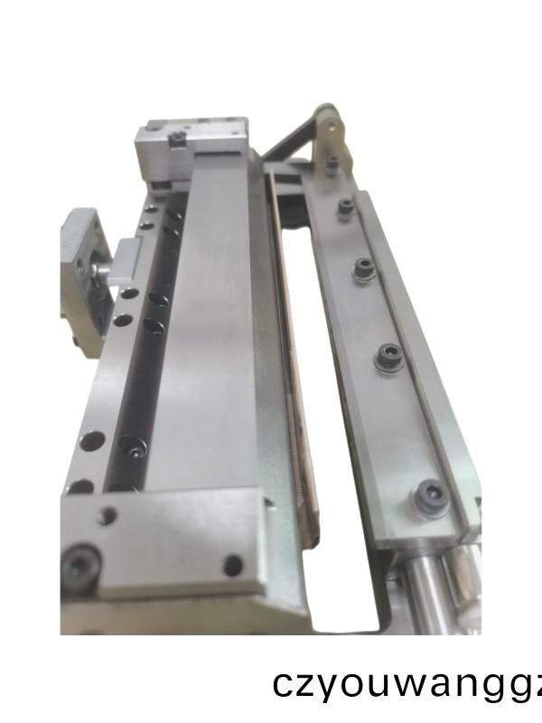 鋰(li)電池隔(ge)膜切(qie)刀,隔膜(mo)切刀,極(ji)耳切刀(dao)